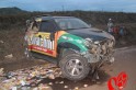 Veiculo Toyota Hilux teve danos de elevada monta.