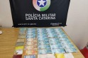 ​Policiais encontraram documentos e dinheiro perdidos em rodovia