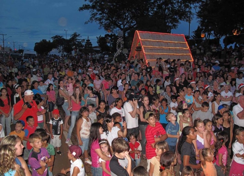 Muita gente compareceu ao evento