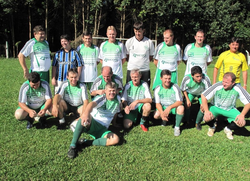 Veteranos de Campo Erê
Hospital Santo Antonio - Sicoob Noroeste
Foto: slowvideo.com.br