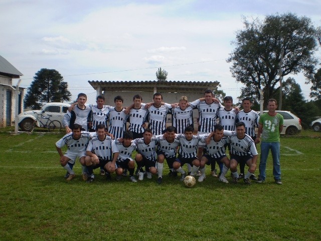 Equipe Bairro Primavera a vitoriosa do dia
