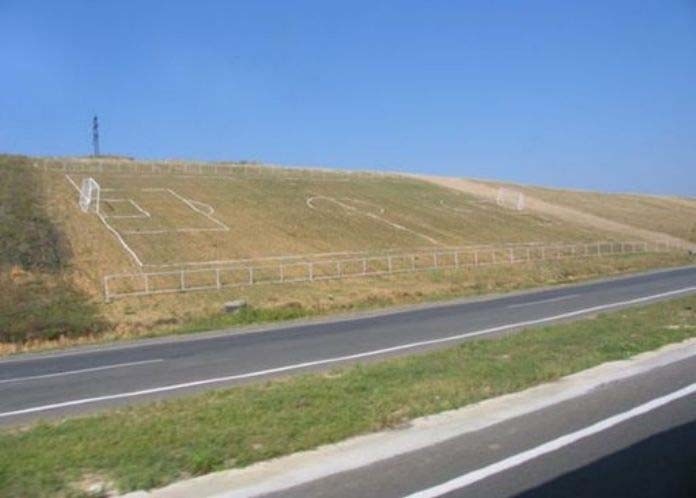 Estadio ladeira abaixo