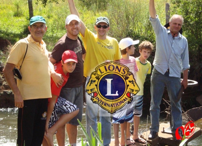 Integrantes do Lions Cuble Campo Erê