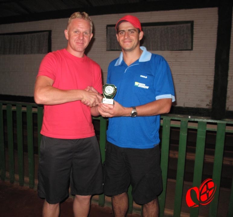 25º ano de veteranos visitantes recebem lembrança. Foto: www.campoere_1.com