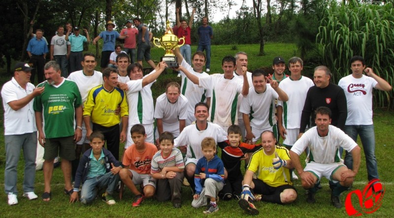 Equipe CME Flor da Serra do Sul campeã da 2ª Copa Sentinela.
