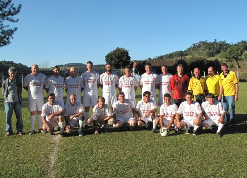 Equipe veterana de Modelo. Foto www.campoere_1.com
