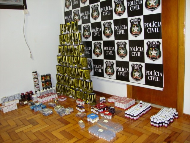 Produtos proibidos foram apreendidos pela PC