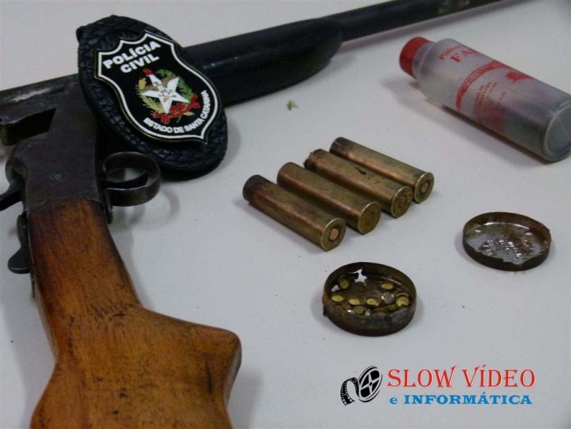 Arma encontrada de posse do acusado
