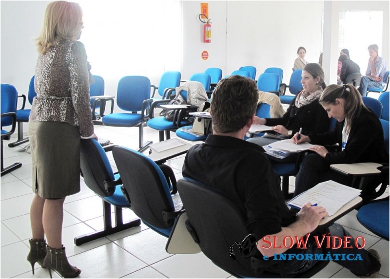 Curso foi destinado a profissionais da area.
