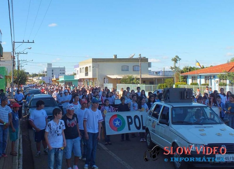 Campanha teve passeata. Foto www.campoere_1 (1)