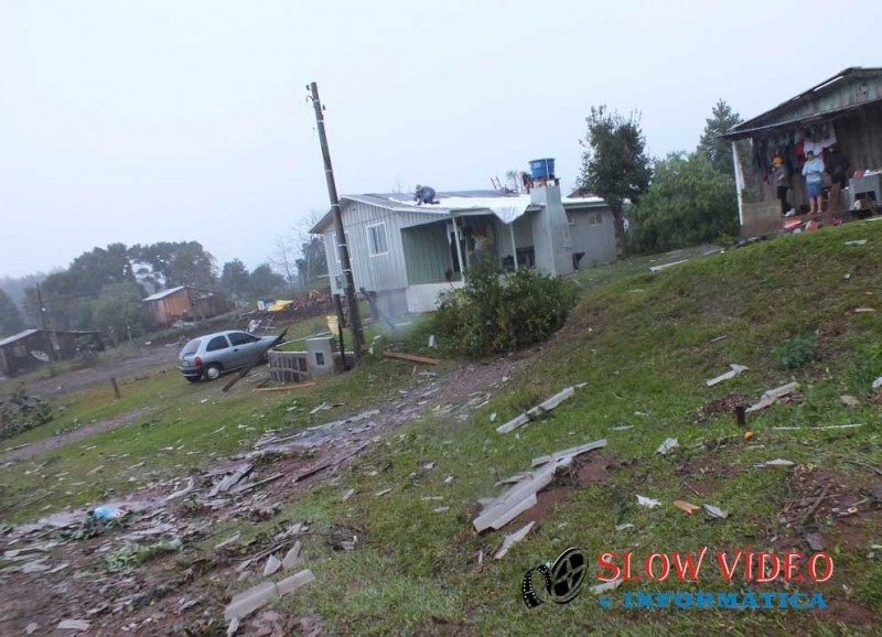 Prejuizos elevados como vendaval Foto www.campoere_1.com (1)