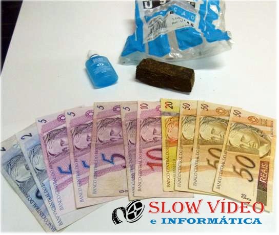 Com os acusados foi encontrado a droga e dinheiro. Foto: www.campoere_1.com 