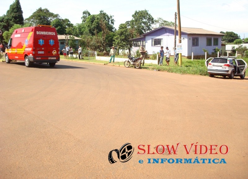 Acidente atendido pelos bombeiros e policia militar. 