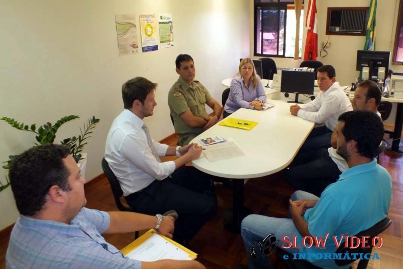 Reunião definiu estrageias e ações. Foto: www.campoere_1.com