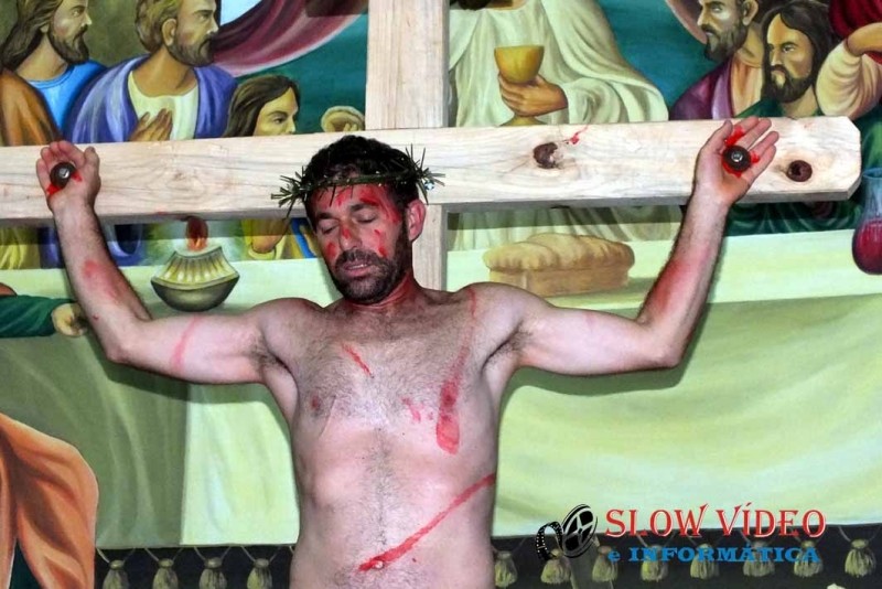 Celebração da paixão e morte de Jesus. Foto www.campoere_1.com