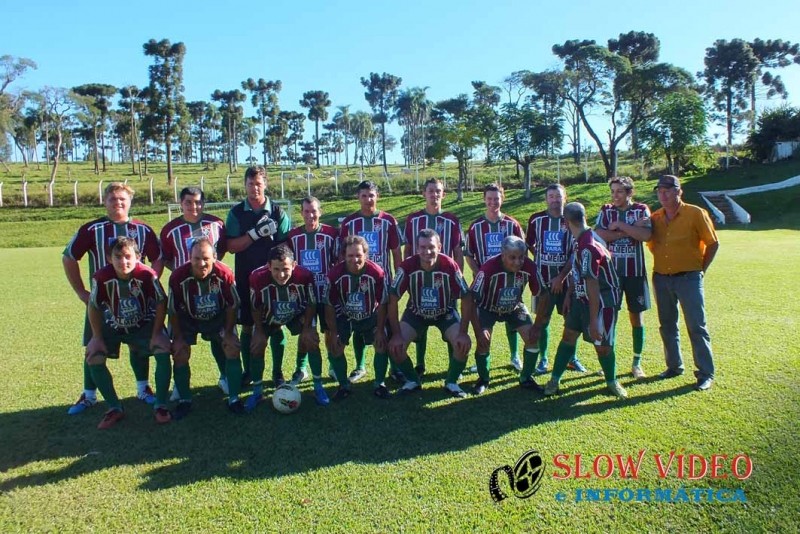 Tigrinhos vence o 1º confronto com veteranos de Campo Erê. Foto: www.campoere_1.com