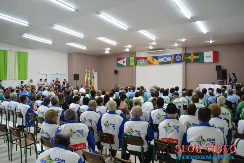Delegações, autoridades e bom publico participaram da abertura oficial. Foto SDR