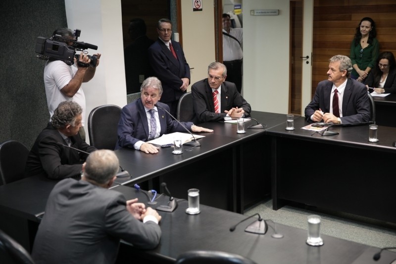 Reunião definiu CPI. Foto divulgação AL