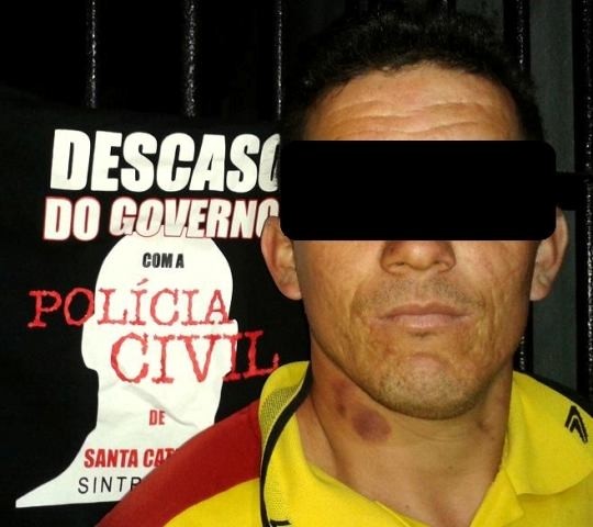 Homem preso após raptar criança. Foto PC