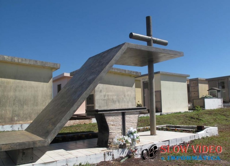 Cemitério municipal. Foto: www.campere.com