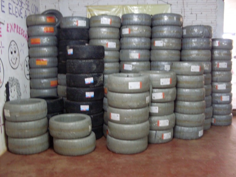 Pneus foram doados pela Receita Federal. Foto: divulgação