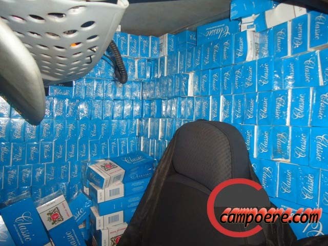 Veiculo furtado estava com mais de R$ 80 mil em cigarros. Foto: www.campoere_1.com