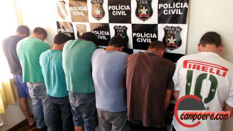 Acusados foram levados a delegacia e posteriormente ao prisidio. Foto: PC