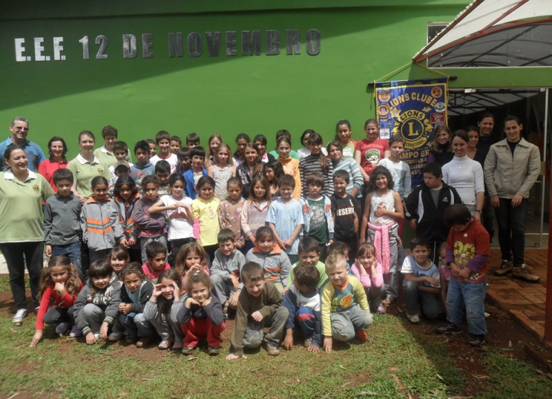 Alunos da escola 12 de Novembro já foram beneficiadas. Foto: www.campoere_1.com