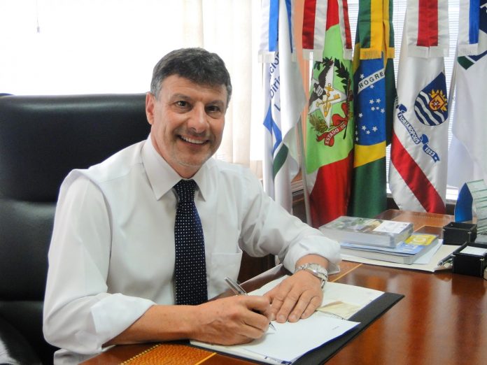 Ivan Tauffer 