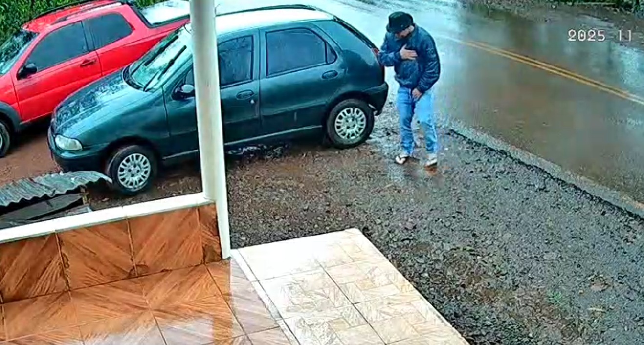 Vídeo mostra o momento em que homem é atingido por disparos de arma de fogo em Iraceminha