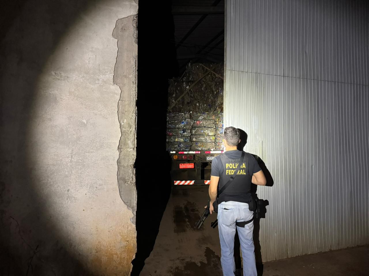 Mais sucata é apreendida em Barracão