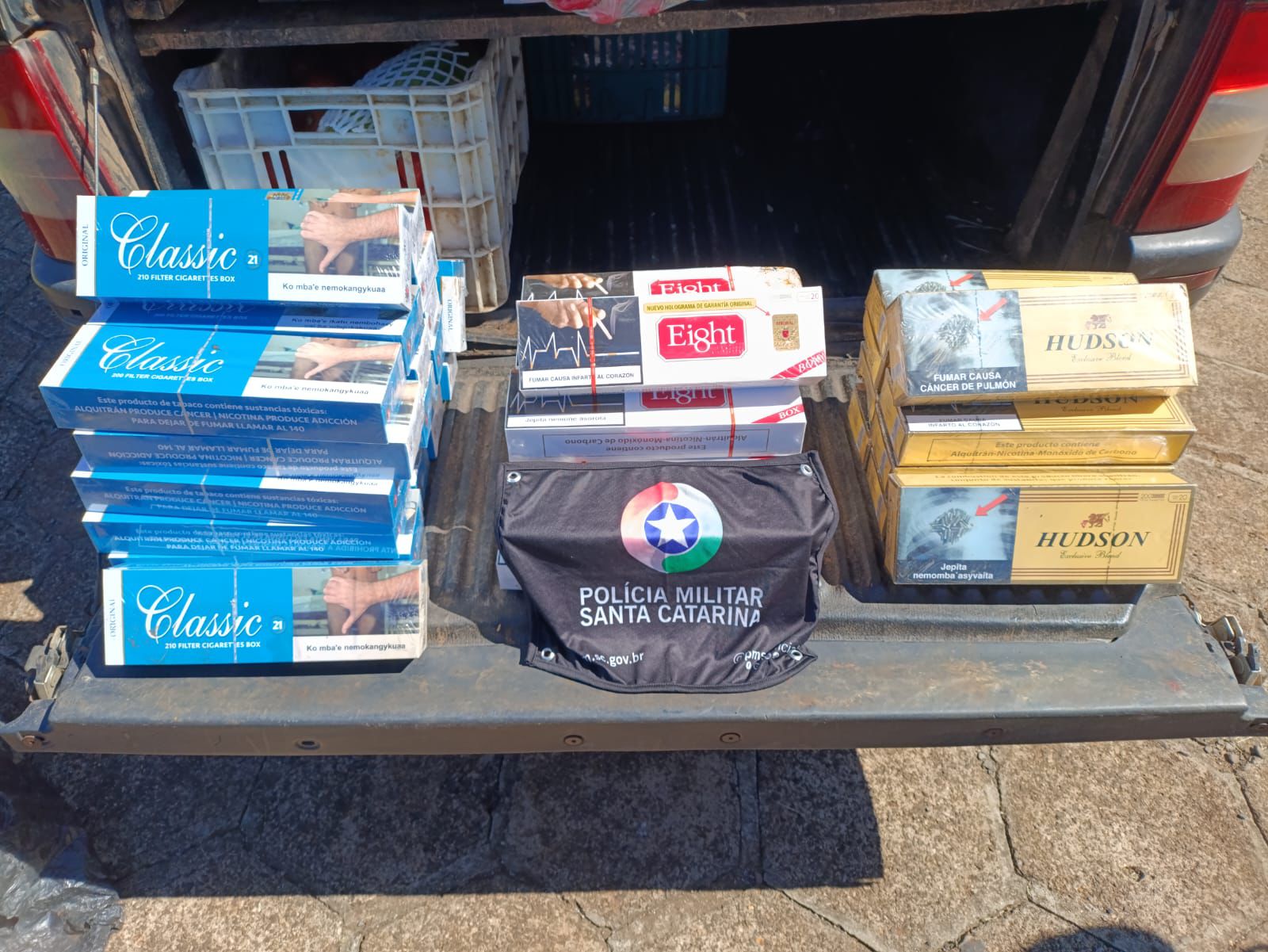 Homem é flagrado pela PM com cigarros contrabandeados em Palma Sola