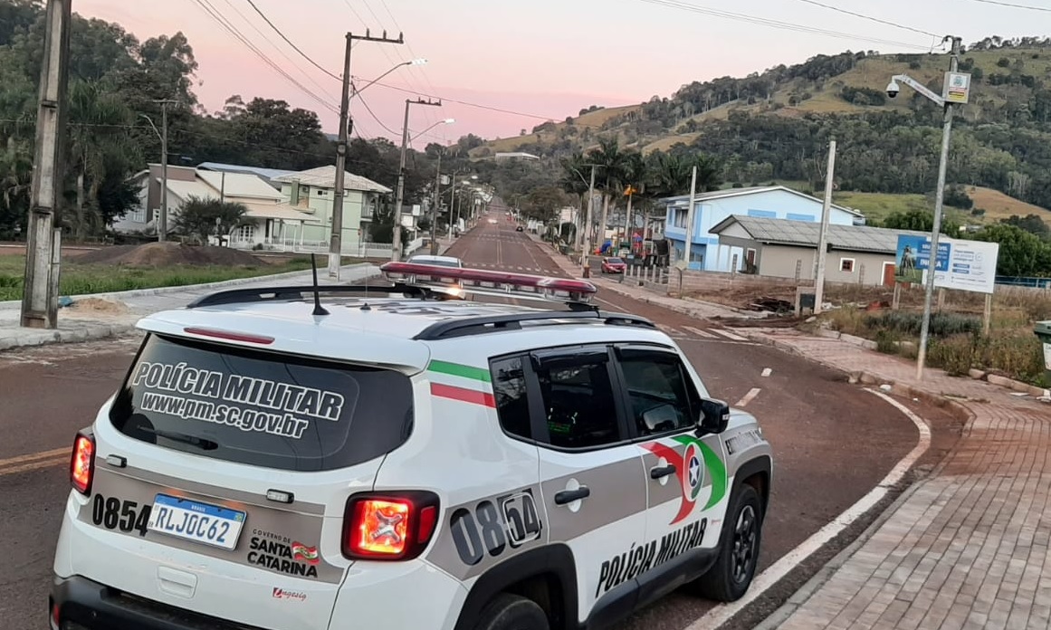 Homem é ferido com golpe de faca no interior de Barra Bonita