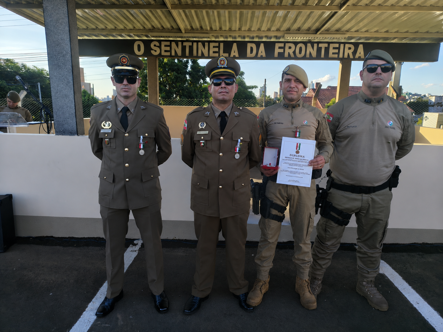 Policiais de Campo Erê e Palma Sola são homenageados durante comemoração dos 191 anos da PMSC