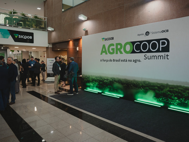 Sicoob realiza a primeira edição do AgroCoop Summit em Brasília