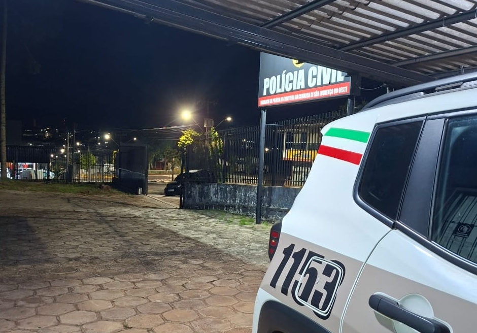 Homem chega em casa bêbado e agride familiares em Campo Erê e acaba preso