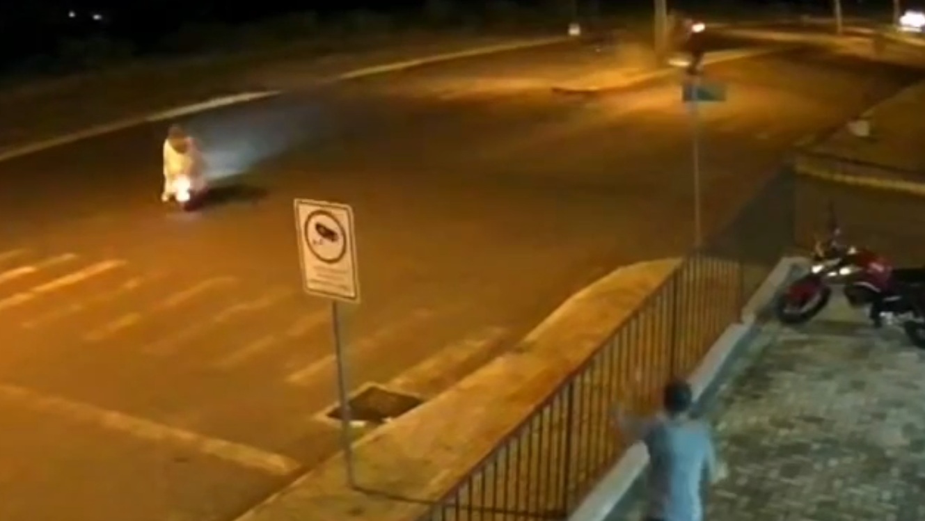 Jovem de 22 anos morre após acidente envolvendo motocicleta e veículo autopropelido em Maravilha