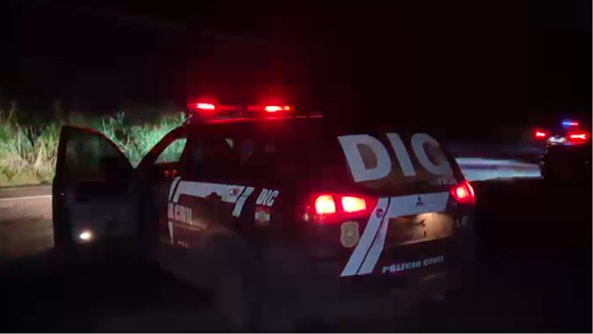 Casal suspeito de tráfico de drogas é preso após perseguição policial na PRC-158