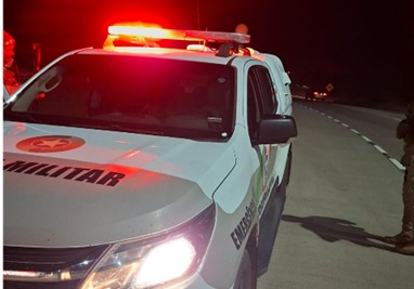 Sem CNH, jovem é flagrado fazendo malabarismos com motocicleta; proprietário também responderá na Justiça