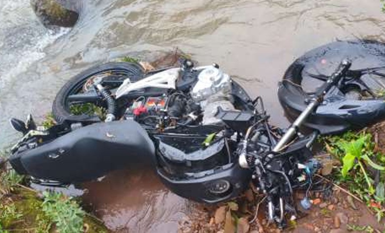 Meliantes que furtaram motos e fios elétricos são identificados; três motocicletas são recuperadas