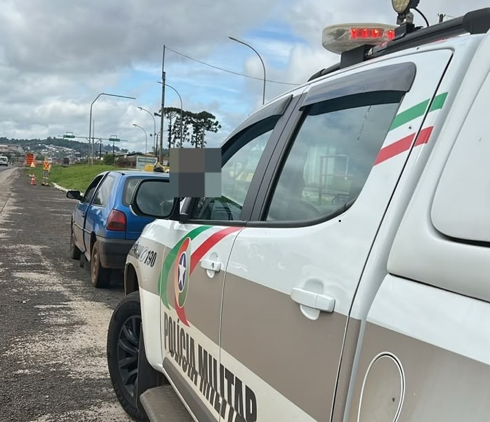 Veículo furtado em Flor da Serra do Sul é recuperado em Maravilha