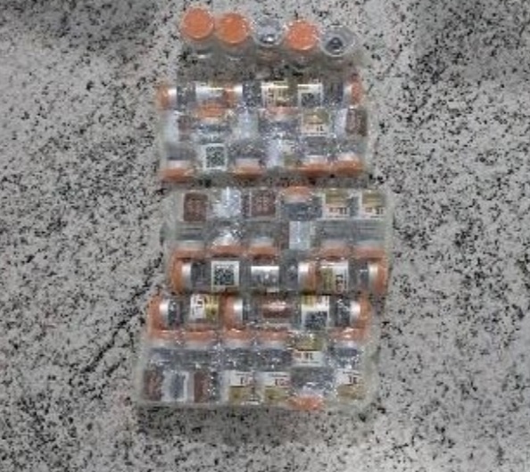PM apreende 32 frascos de tirzepatida e cosméticos em Saltinho
