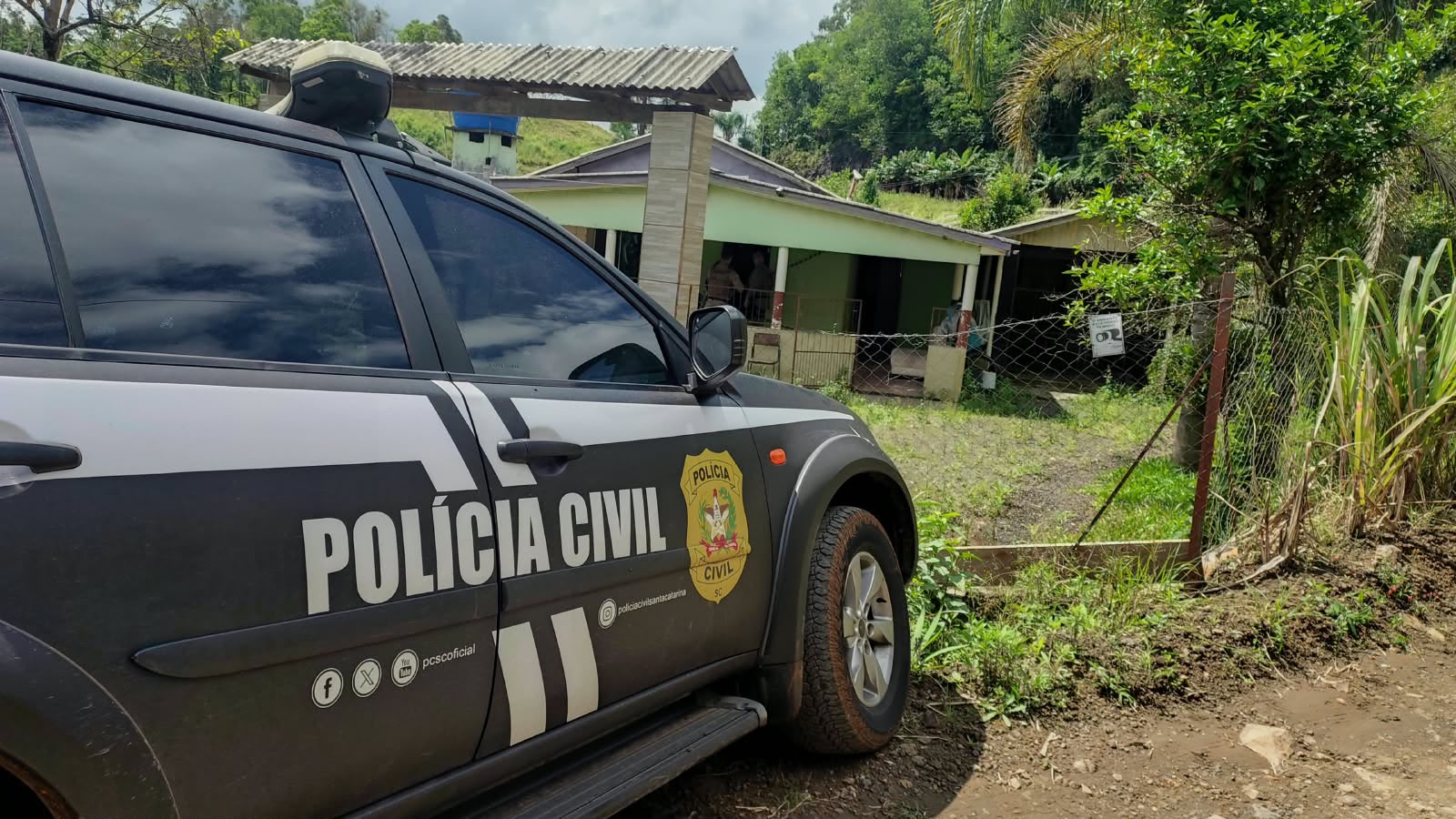 Homem é encontrado morto com sinais de golpes de faca no interior de Tigrinhos
